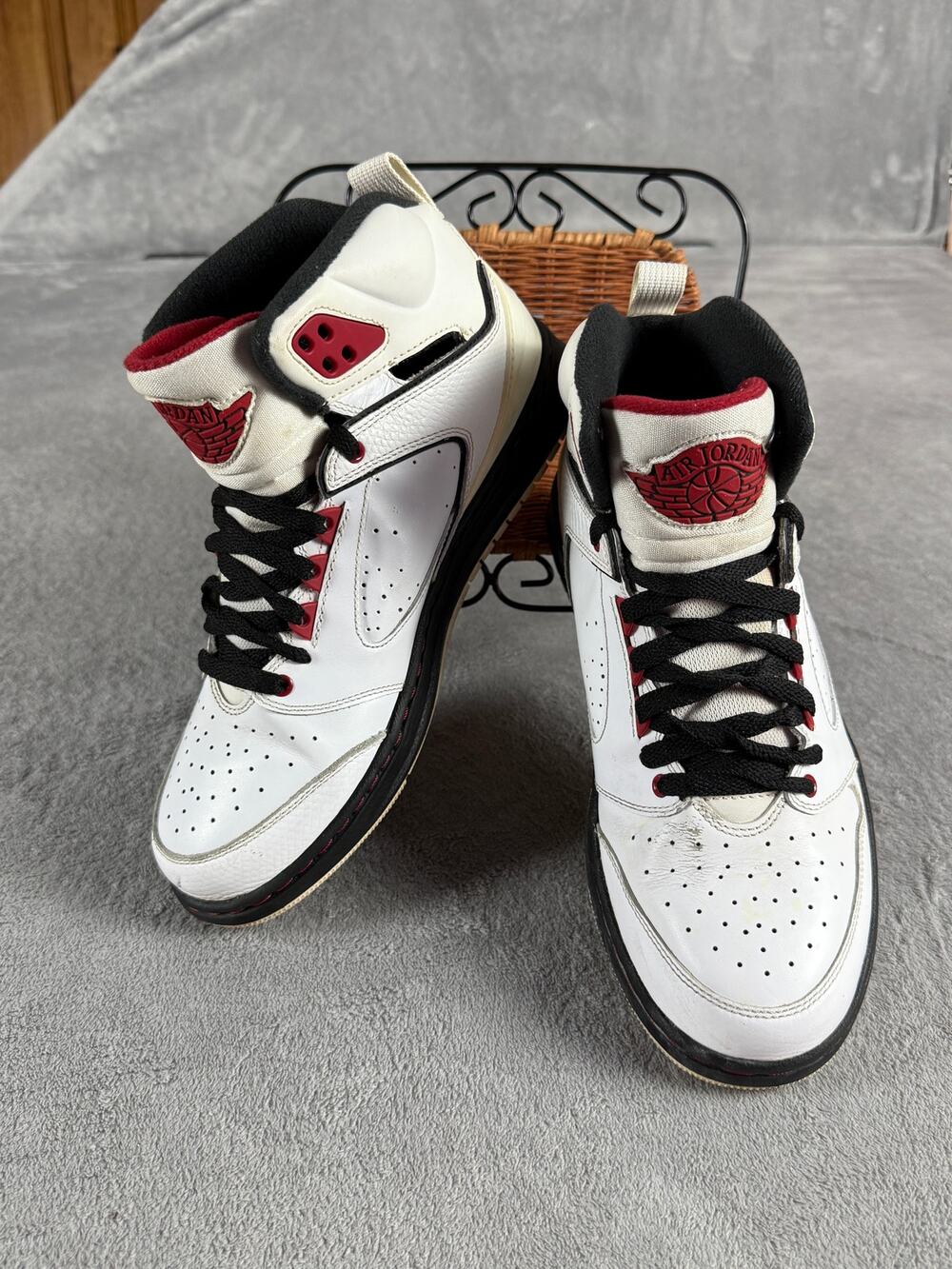 Nike Air Jordan Sixty Club Men’s High Top Sneakers White Red Black Size 8.5